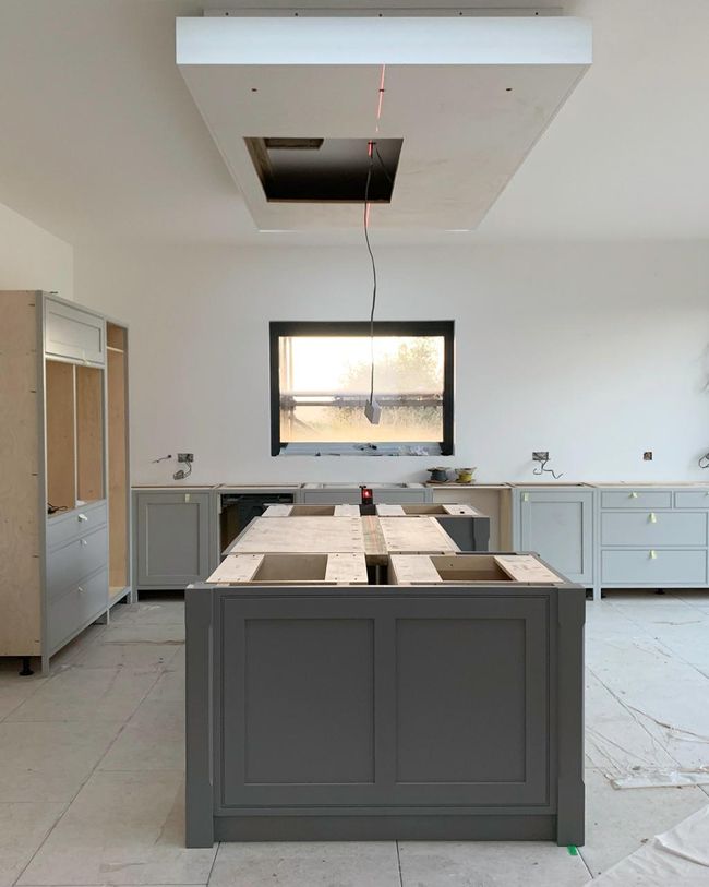 bespoke kitchen fitting and install