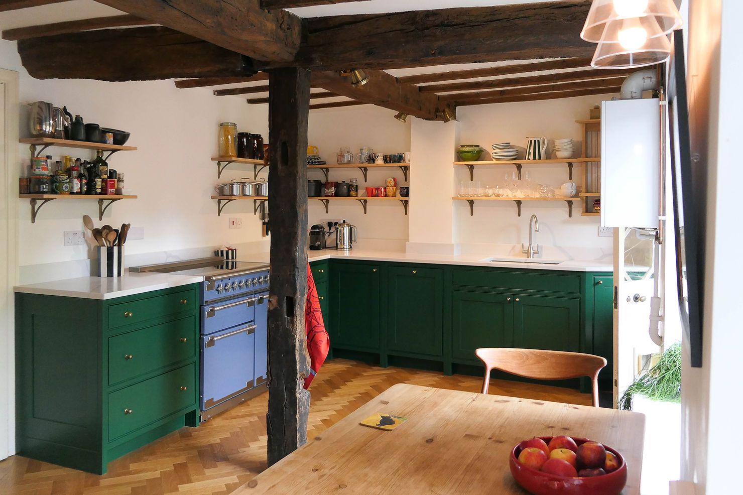 Crafting The Perfect Handmade Kitchen: A Personalised Approach