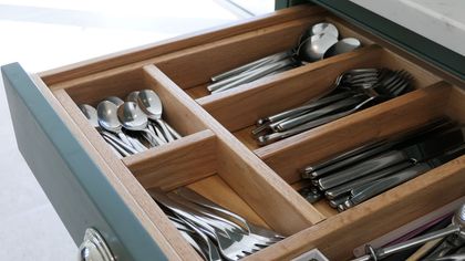 Draw inserts for Shaker kitchen